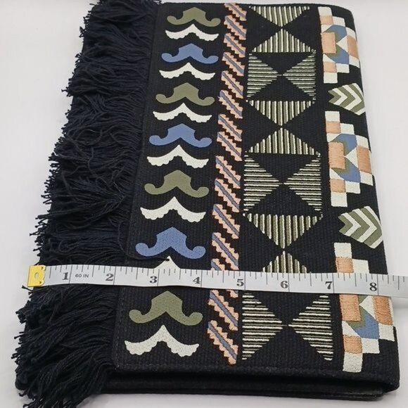 Stella & Dot Taj Clutch, Embroidered Aztec Pattern, Magnetic Snap Closure Purse - Picture 11 of 11